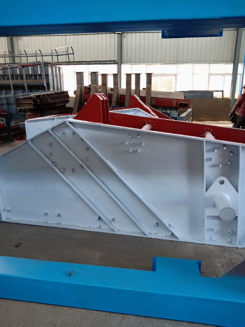 直線篩砂污泥分離設(shè)備 水洗山砂泥漿脫水與水資源的可持續(xù)利用